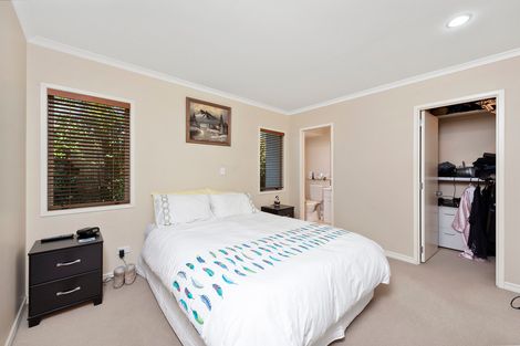 Photo of property in 18 Araroa Place, Papamoa Beach, Papamoa, 3118