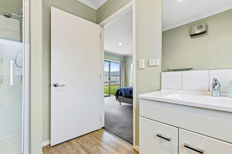 Photo of property in 23 Lewis Crescent, Rolleston, 7614