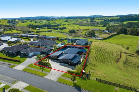 Photo of property in 17 William Andrew Road, Pukekohe, 2120