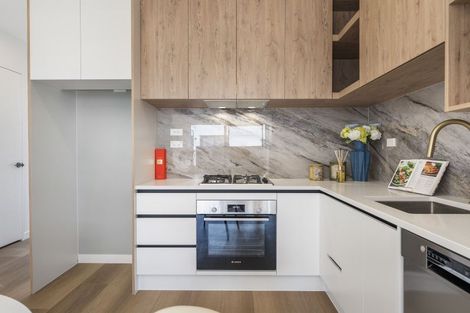 Photo of property in 4 Aituaa Road, Pukekohe, 2120