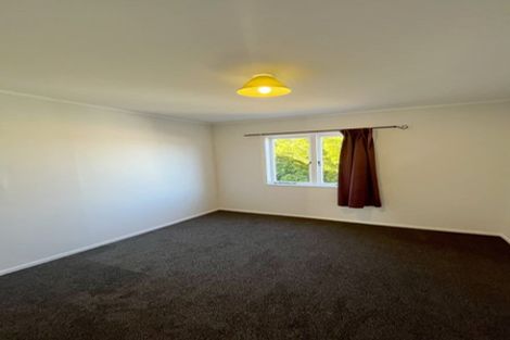 Photo of property in 242 Sturges Road, Henderson, Auckland, 0612