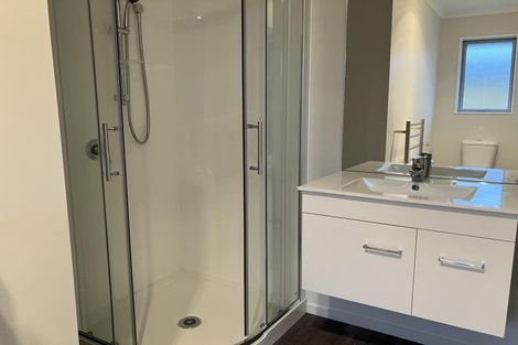 Photo of property in 16 Frogmore Way, Rolleston, 7615