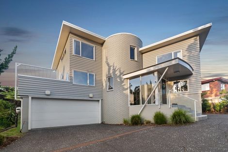 Photo of property in 12 Oban Road, Browns Bay, Auckland, 0630