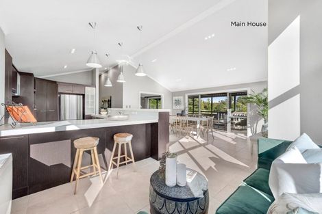 Photo of property in 11 Evelyn Road, Cockle Bay, Auckland, 2014