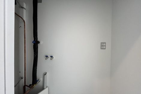 Photo of property in 8/18 Sylvan Crescent, Te Atatu South, Auckland, 0610