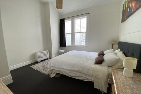 Photo of property in 156a Oriental Parade, Oriental Bay, Wellington, 6011