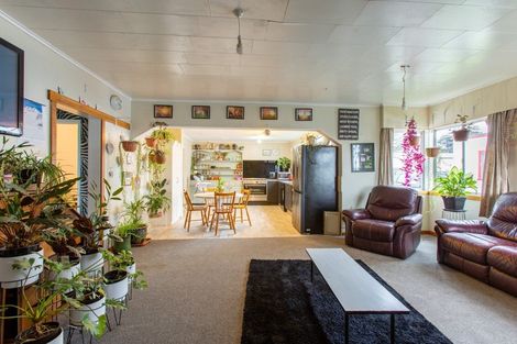 Photo of property in 25 York Street, Dannevirke, 4930