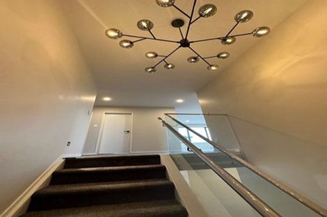 Photo of property in 28 Bendridge Street, Flat Bush, Auckland, 2019