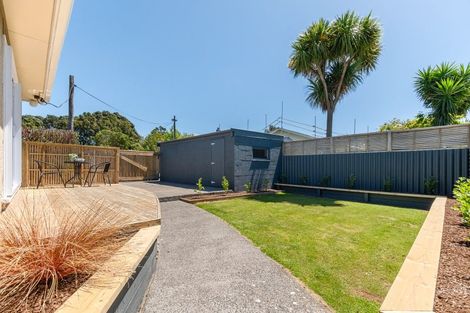 Photo of property in 43a Wallace Place, Westown, New Plymouth, 4310