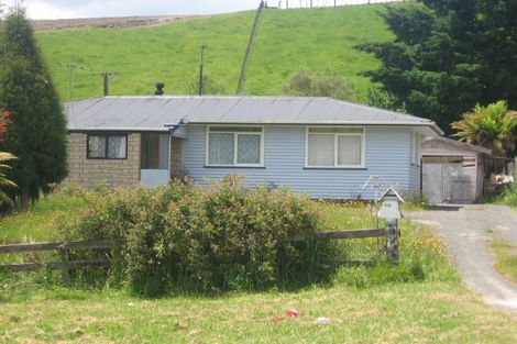 Photo of property in 241 Golf Road, Taumarunui, 3920