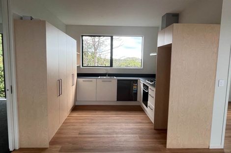 Photo of property in 250 Hillcrest Road, Wainui, 0931