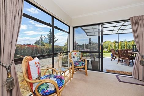 Photo of property in 72 Longview Road, Poraiti, Napier, 4182