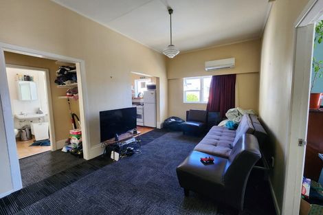 Photo of property in 40 Pirie Street, Mount Victoria, Wellington, 6011