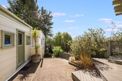 Photo of property in 14 Tremaine Place, Camborne, Porirua, 5026