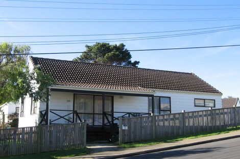 Photo of property in 101 Beazley Avenue, Paparangi, Wellington, 6037