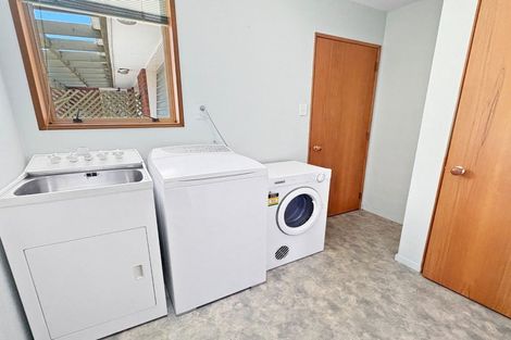 Photo of property in 84e Kitchener Street, Gore, 9710