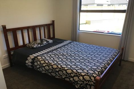 Photo of property in 13 Pennycook Place, Lake Hawea, 9382