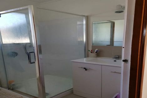 Photo of property in 26 Salamanca Road, Sunnynook, Auckland, 0620