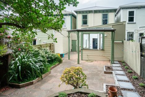 Photo of property in 4 Russell Terrace, Newtown, Wellington, 6021