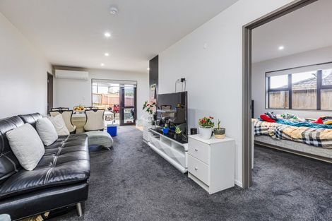 Photo of property in 50a Hillcrest Road, Papatoetoe, Auckland, 2025