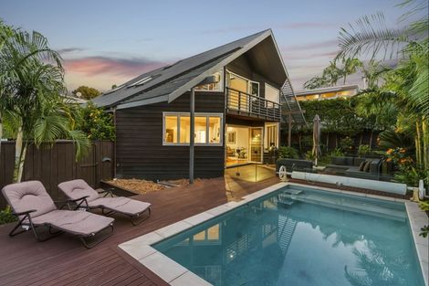 Photo of property in 42a Livingstone Street, Westmere, Auckland, 1022