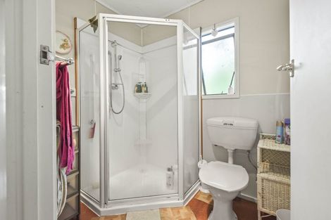 Photo of property in 1/24 Everard Avenue, Army Bay, Whangaparaoa, 0930