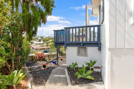 Photo of property in 52 Bay Street, Red Beach, 0932