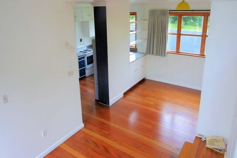 Photo of property in 104 Atawhai Road, Fitzherbert, Palmerston North, 4410