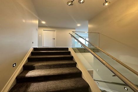 Photo of property in 28 Bendridge Street, Flat Bush, Auckland, 2019