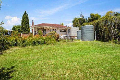 Photo of property in 48 Fairmount Road, Titirangi, Auckland, 0604