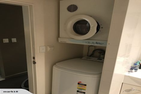 Photo of property in Stadium Garden Flats, 212/107 Thorndon Quay, Pipitea, Wellington, 6011