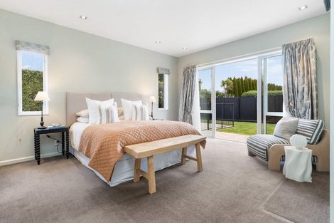 Photo of property in 3 Leabridge Mews, Harewood, Christchurch, 8051