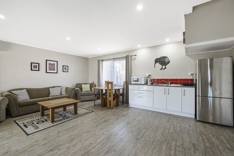 Photo of property in 2 York Place, Matamata, 3400