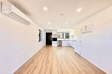 Photo of property in 9/239 Porchester Road, Takanini, 2112