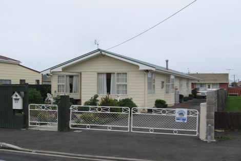 Photo of property in 165 Oxford Street, South Dunedin, Dunedin, 9012