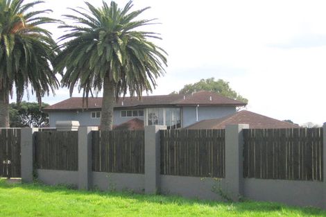 Photo of property in 37 Hawke Crescent, Beachlands, Auckland, 2018