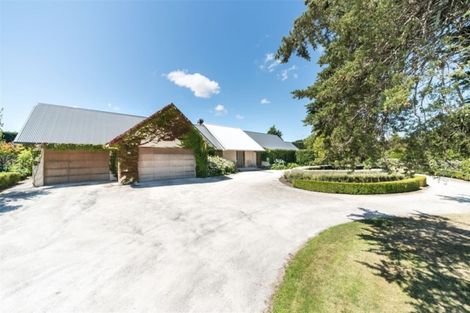 Photo of property in 450 Stoney Creek Road, Kelvin Grove, Palmerston North, 4470