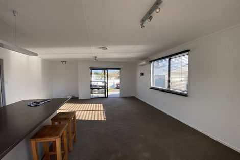 Photo of property in 25b Doncaster Drive, Papamoa Beach, Papamoa, 3118