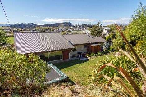Photo of property in 84 Totara Terrace, Wanaka, 9305