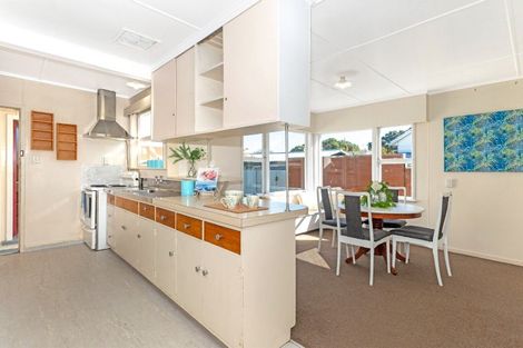 Photo of property in 20 Kowhai Street, Te Hapara, Gisborne, 4010