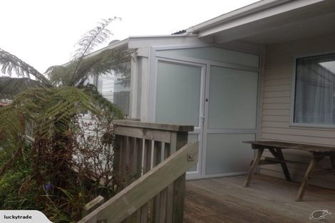 Photo of property in 77a Bassett Road, Johnsonville, Wellington, 6037