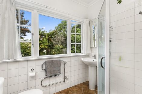 Photo of property in 38 Cashmere Avenue, Khandallah, Wellington, 6035