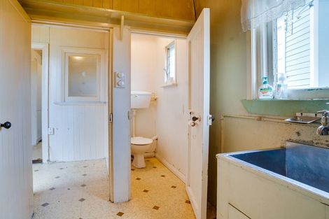 Photo of property in 31 Mataora Road, Kenmure, Dunedin, 9011