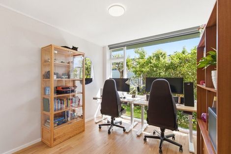 Photo of property in 157a Ohiro Road, Brooklyn, Wellington, 6021