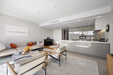 Photo of property in Clyde Quay Wharf, 2a/6 Clyde Quay Wharf, Te Aro, Wellington, 6011