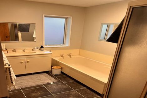 Photo of property in 1/178 Gayhurst Road, Dallington, Christchurch, 8061