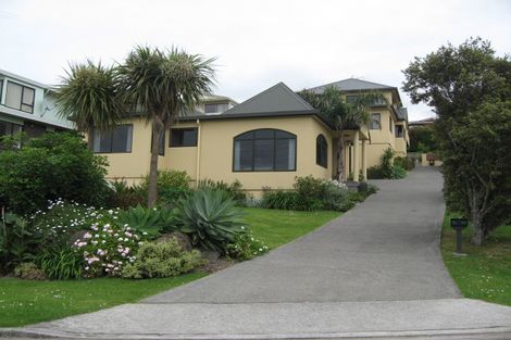 Photo of property in 35 Monyash Road, Manly, Whangaparaoa, 0930