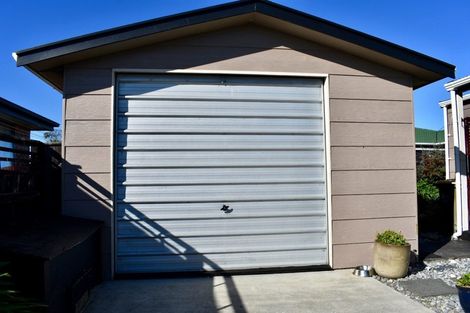 Photo of property in 17 Peel Street, Westport, 7825