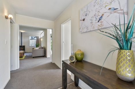 Photo of property in 1 Arthur Place, Opaheke, Papakura, 2113