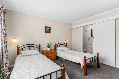 Photo of property in 13a Whaka Street, Maungaturoto, 0520